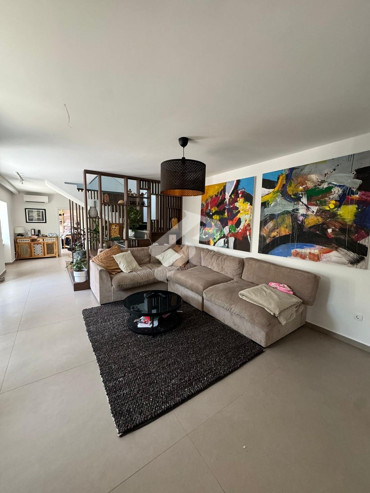 Kostrena – Casa A Schiera Di Testa Con Spazio Commerciale, Garage E Vista Mare